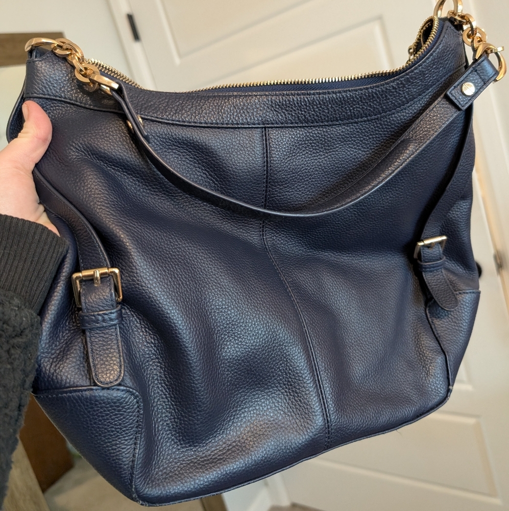 Ora Delphine Shoulder Bag